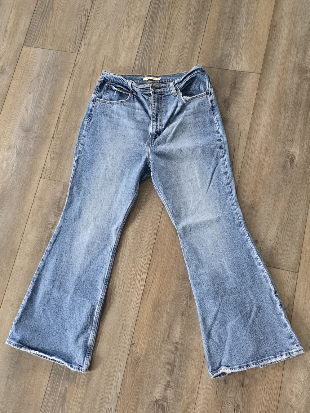 Levi's Vintage-Inspired Pale Blue Flared Wide-Leg Jeans